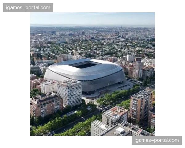 伯纳乌球场全新草皮系统完工，俱乐部称将为“更快节奏的比赛”提供基础